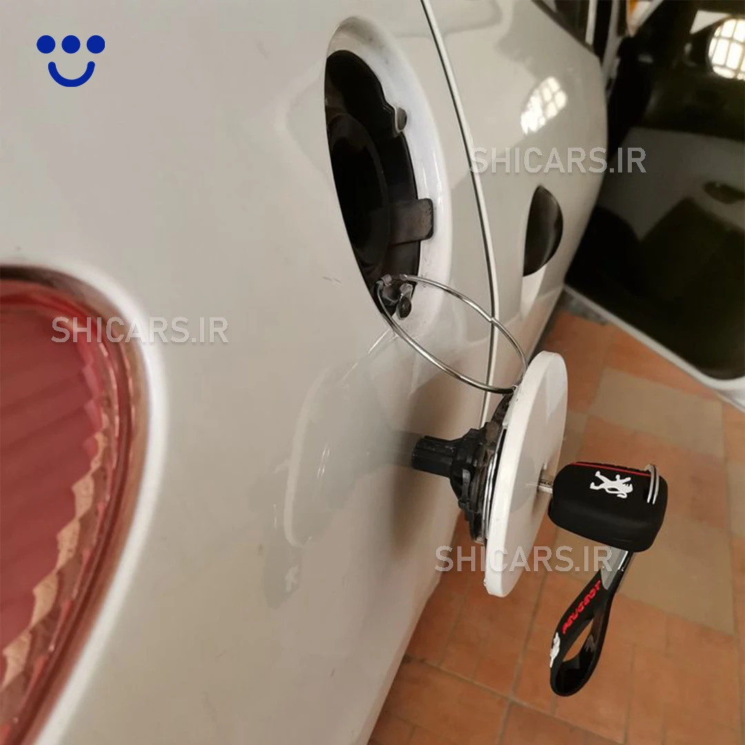 نگهدارنده درب باک بنزین (ایزی باک) پژو 206 و 207 و رانا - شیکارز
